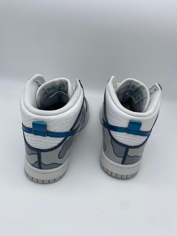 Nike Dunk High custom image 4
