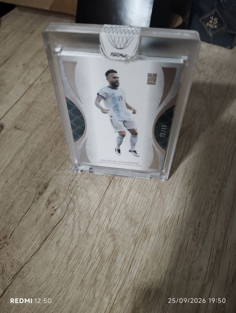 Nicolás otamendi /49 image 1