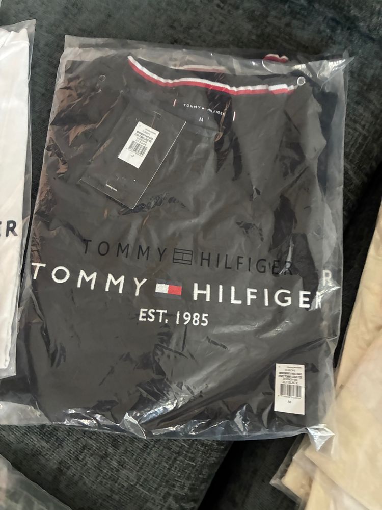 Tommy Hilfiger Tommy Hilfiger Black Sweatshirt product image