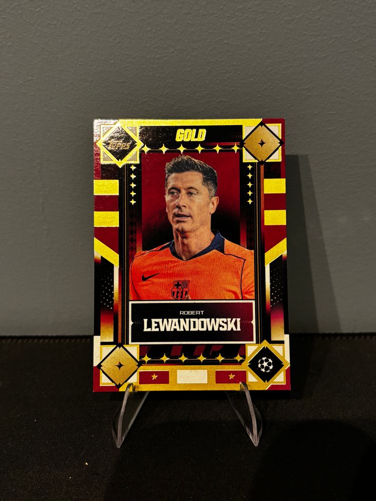 Robert Lewandowski Topps Gold