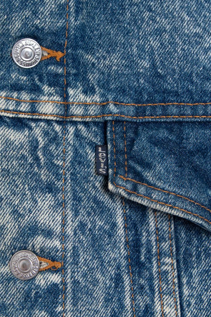 Immagine di Women's Levi's Acid Wash Denim Trucker Vest (XL) 2