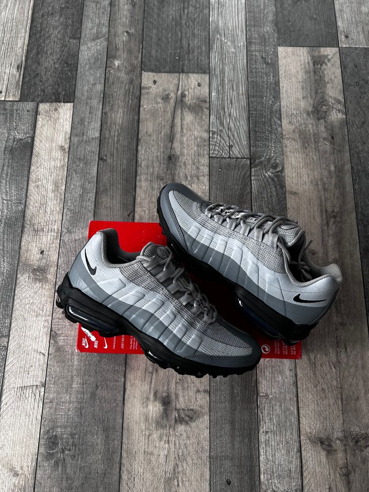 Nike Air Max 95 Ultra Trainers ‘Wolf Grey Black’ Size UK 7 (PRE-LOVED)