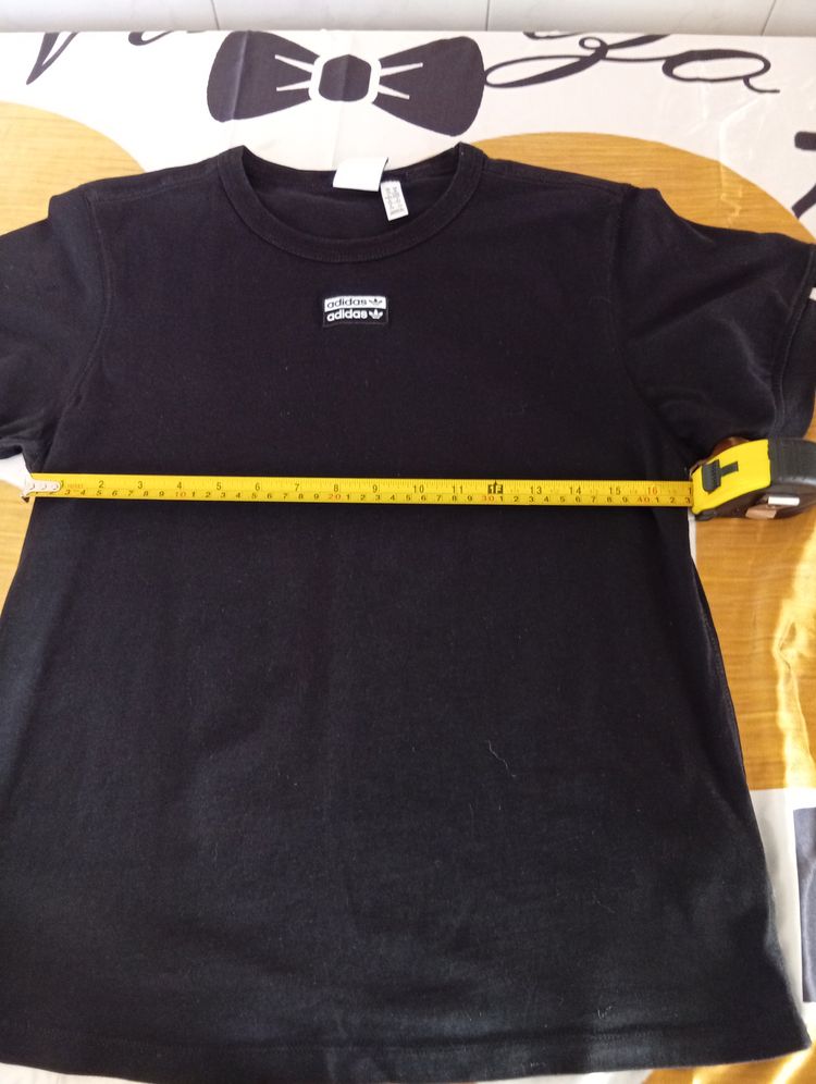Adidas Black T-Shirt image 8