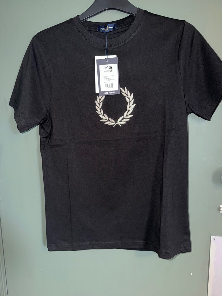 Fred Perry Textured Laurel Wreath T-Shirt image 4