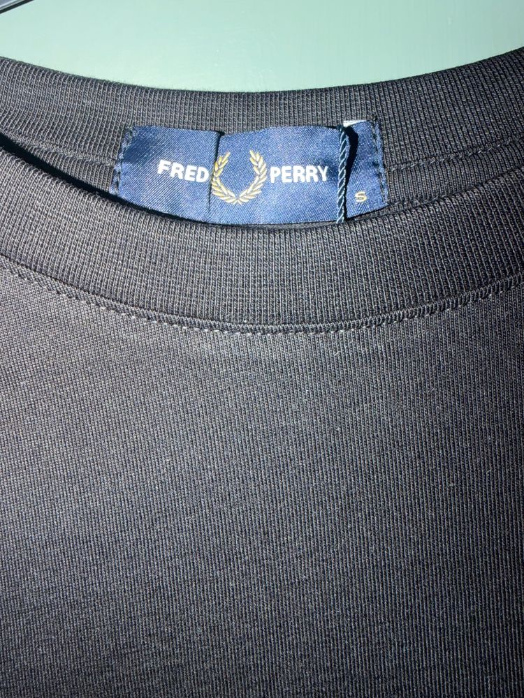 Fred Perry Textured Laurel Wreath T-Shirt image 5
