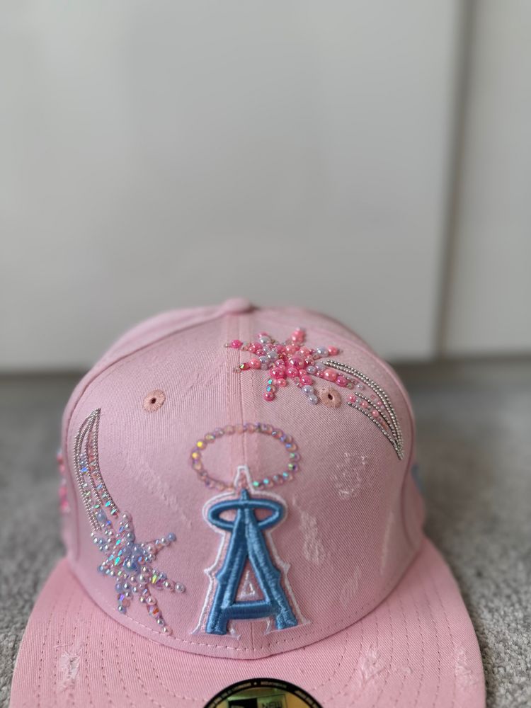 Immagine di New Era 59FIFTY Pink Embellished Baseball Cap 1