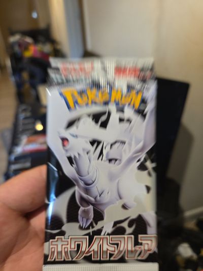 White Flare Booster Pack SV11W - Japanese Pokemon Factory Sealed