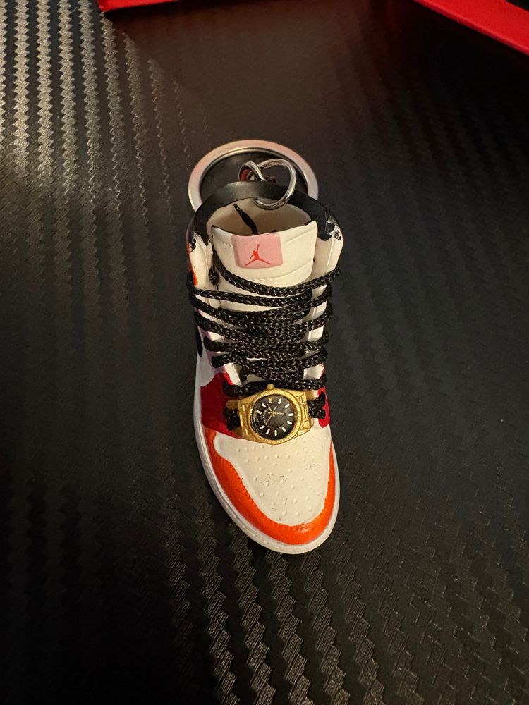 Nike Jordan’s Sneaker Keychain including box image 2