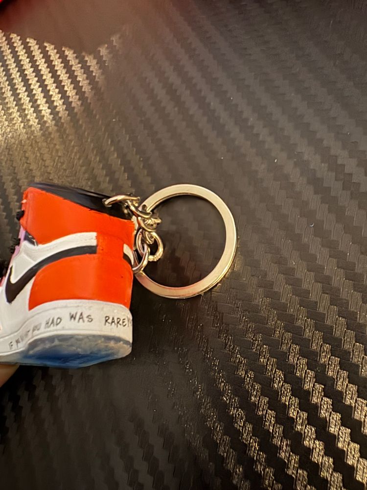Nike Jordan’s Sneaker Keychain including box image 5