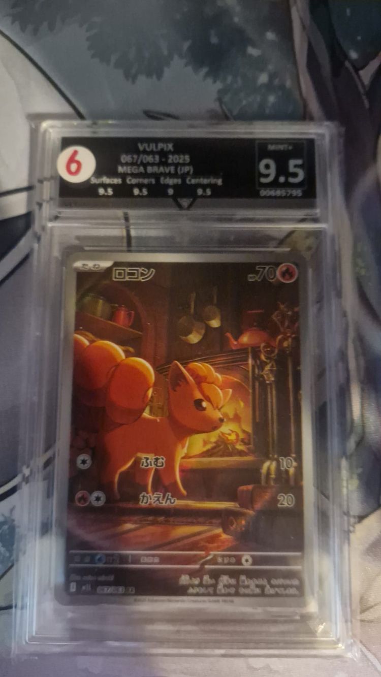 Vulpix Pokémon Card Mint 9.5 Slab