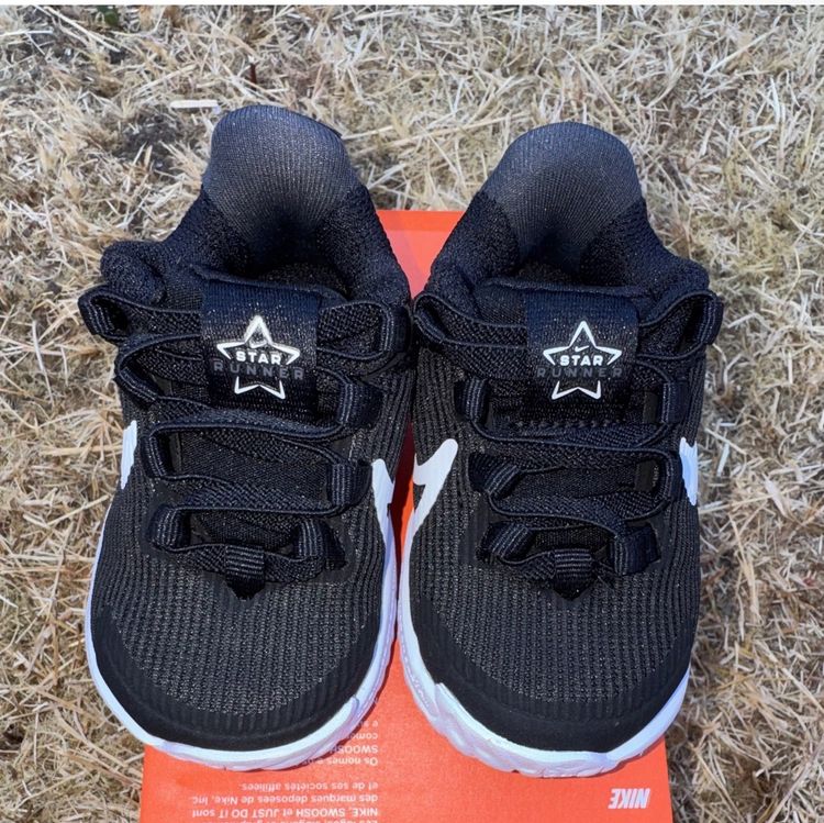 Nike Star Runner 4 Nn Kids Shoes 2.5 imagen 2