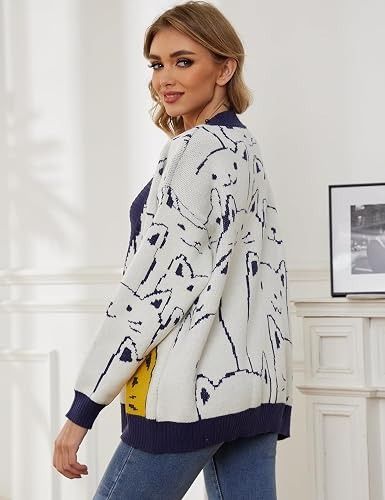White Cardigan With Cat Pattern obraz 3