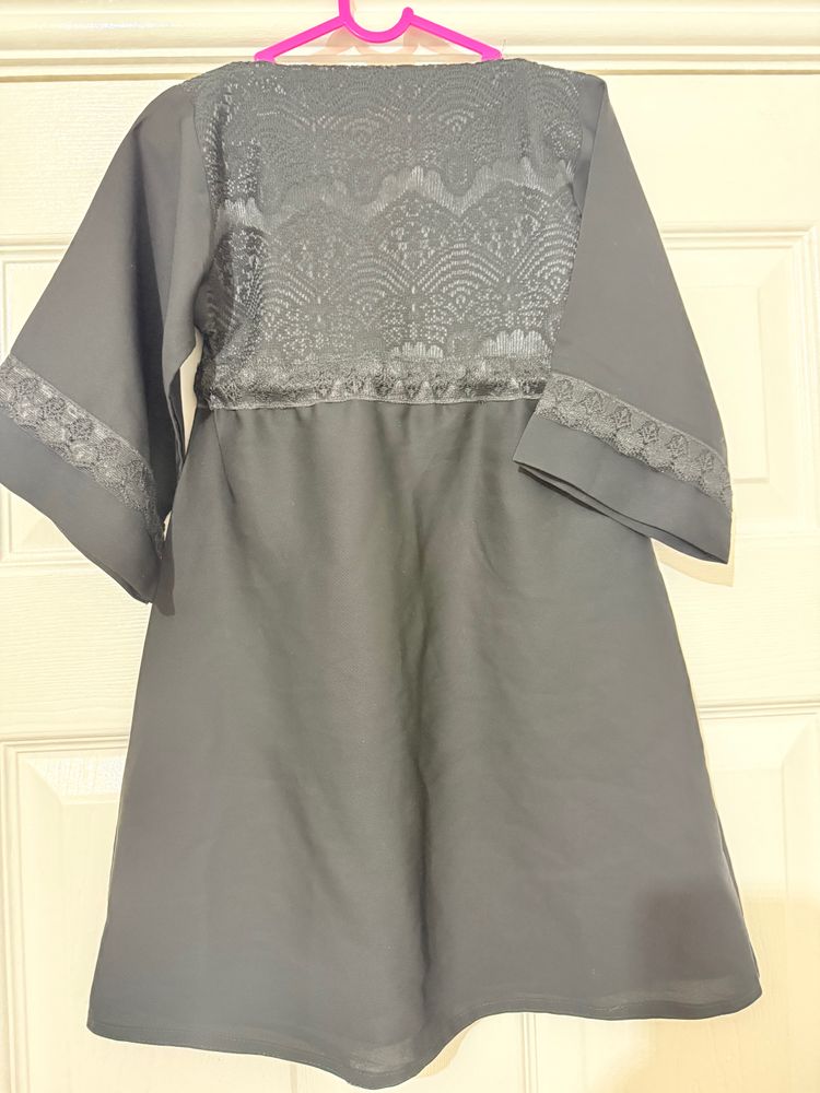 Black And Grey Lace Detailed Dress 2