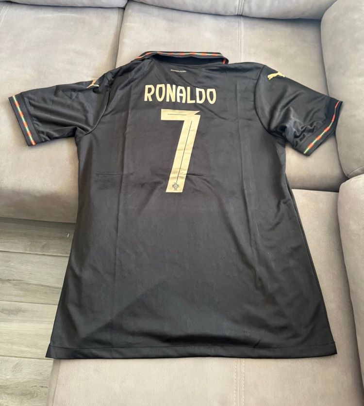 Camiseta Portugal talla XXL version jugador sin estrenar!! imagen 2