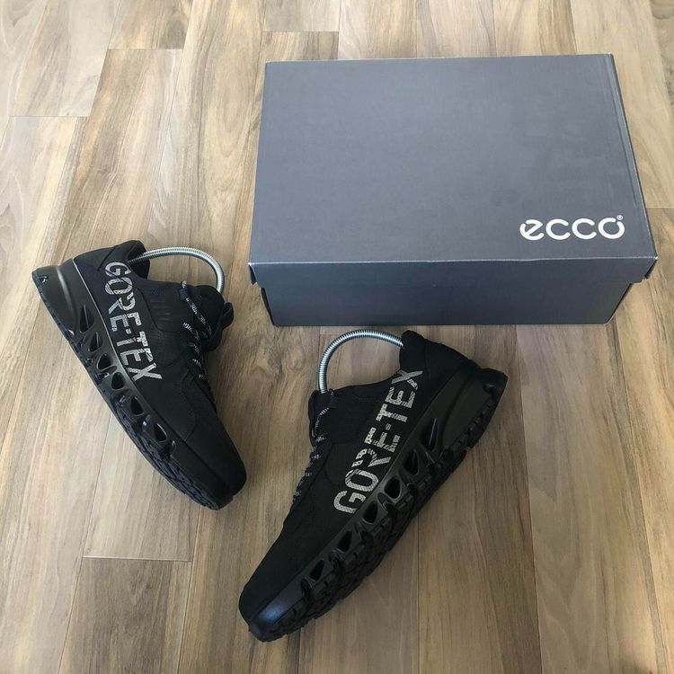 *BNWB* Ecco x GoreTex Outdoor Multivent Trainers, UK11, Black Grey