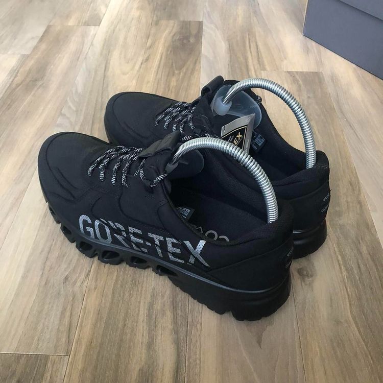 *BNWB* Ecco x GoreTex Outdoor Multivent Trainers, UK11, Black Grey image 2