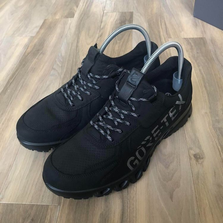 *BNWB* Ecco x GoreTex Outdoor Multivent Trainers, UK11, Black Grey image 3