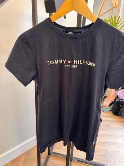 Tommy Hilfiger Black T-Shirt