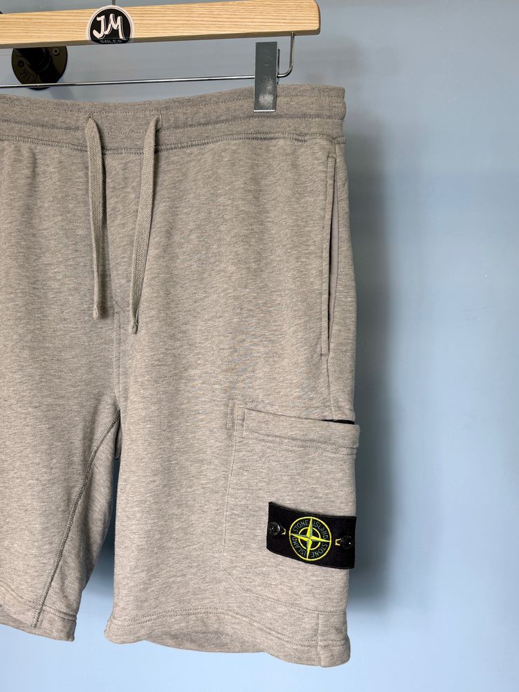 Large Stone Island Grey Cargo Jogger Shorts 34W obraz 2