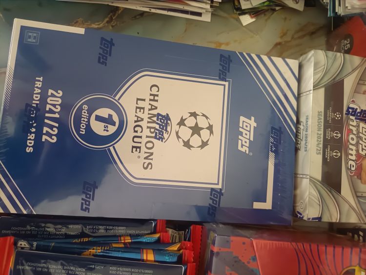 Topps X1 spot Topps Uefa Champions League 2021/22 Trading Cards product image