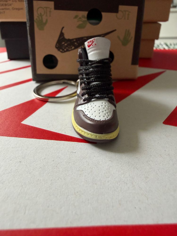 Nike Sneaker Keychain obraz 2