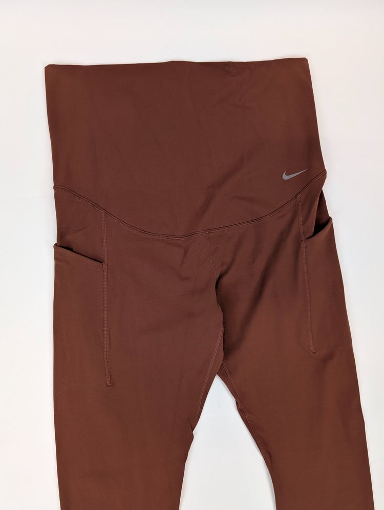 legginsy Nike Universa M brązowe wysoki stan z kieszeniami athleisure gym image 3