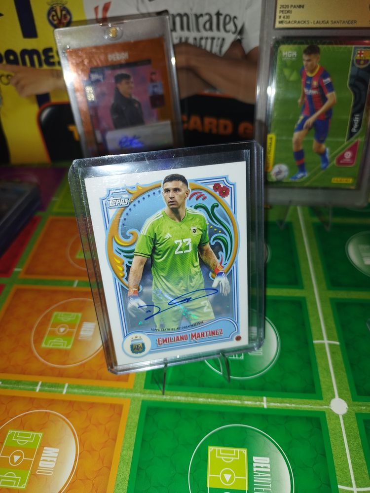 Topps Topps Dibu/ Emiliano Martinez Auto Argentina product image