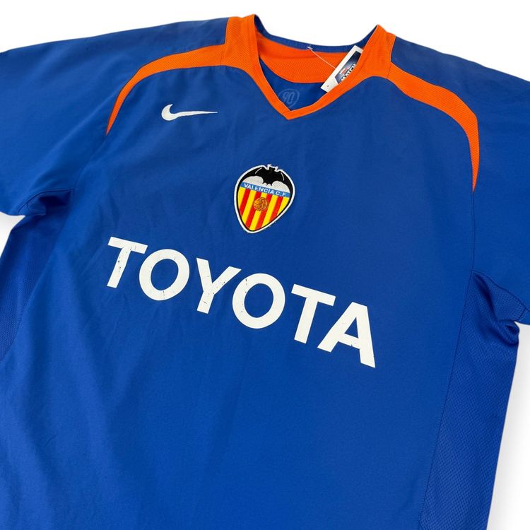 Valencia 2005 Away Shirt (M) image 3