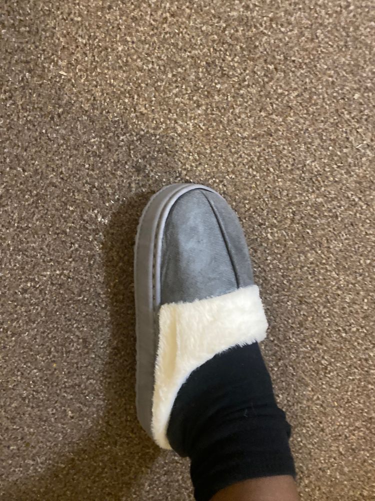 Grey Slippers With White Faux Fur Lining image 5