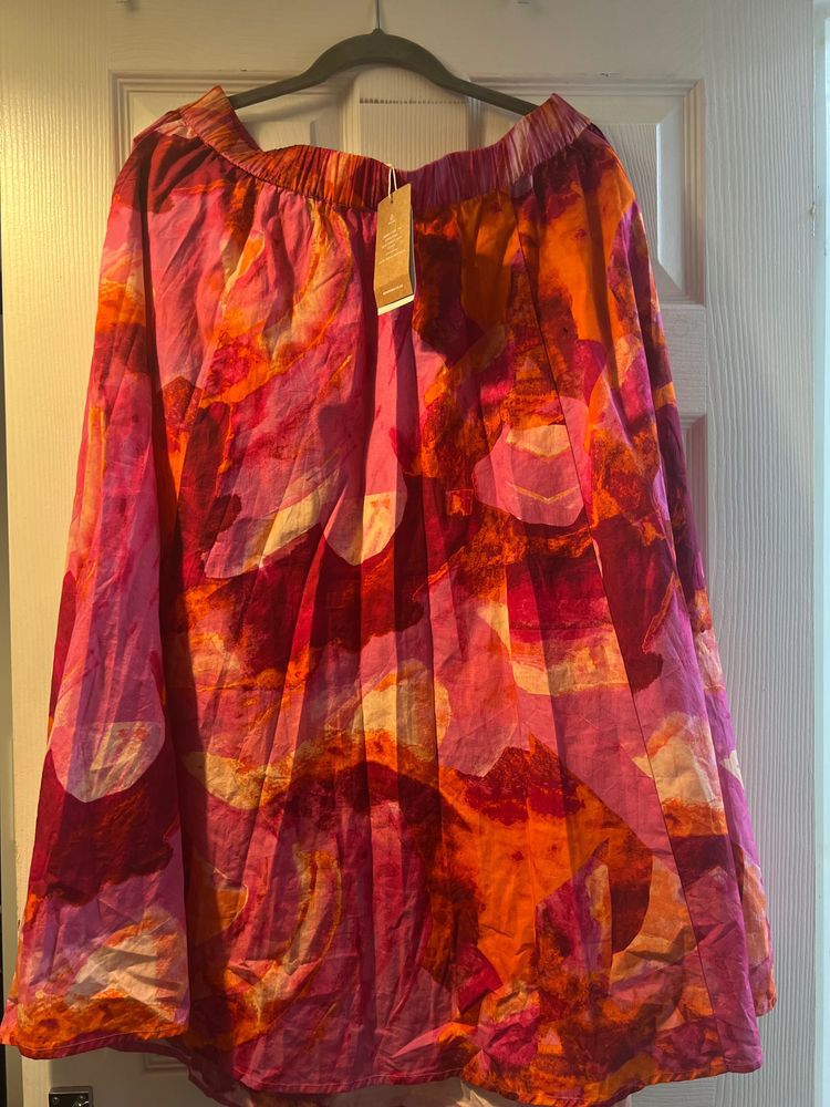 Colorful Pleated Skirt