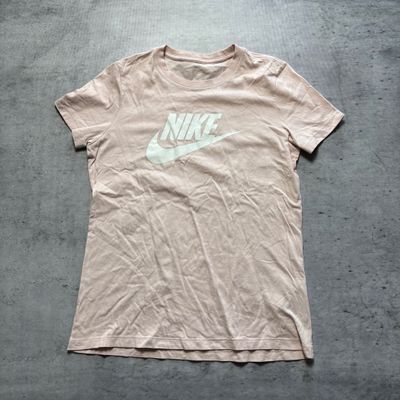 Nike The Nike Tee T-Shirt