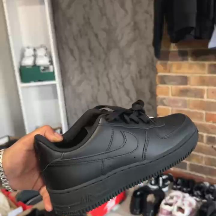 Nike airforce 1 black  product image