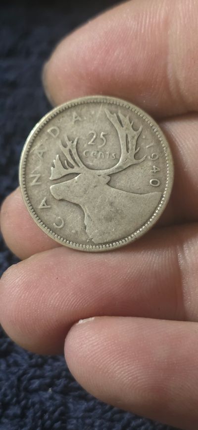 Canadian 25 Cents Coin 1940 (800 fine silver)