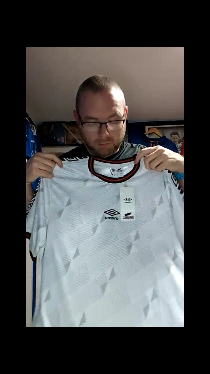 Umbro umbro calling shirt medium bnwt product image
