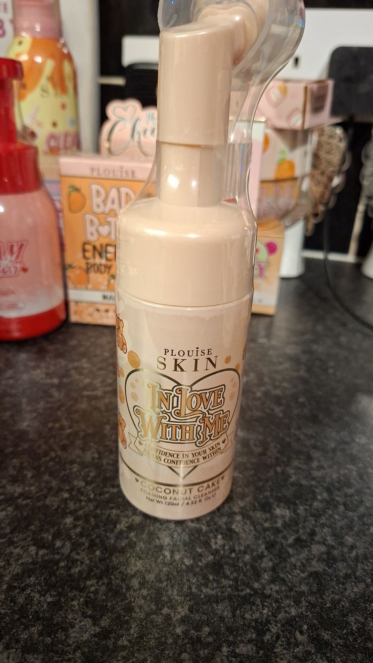 Other Plouise Skin In Love With Me Coconut Glaze product image