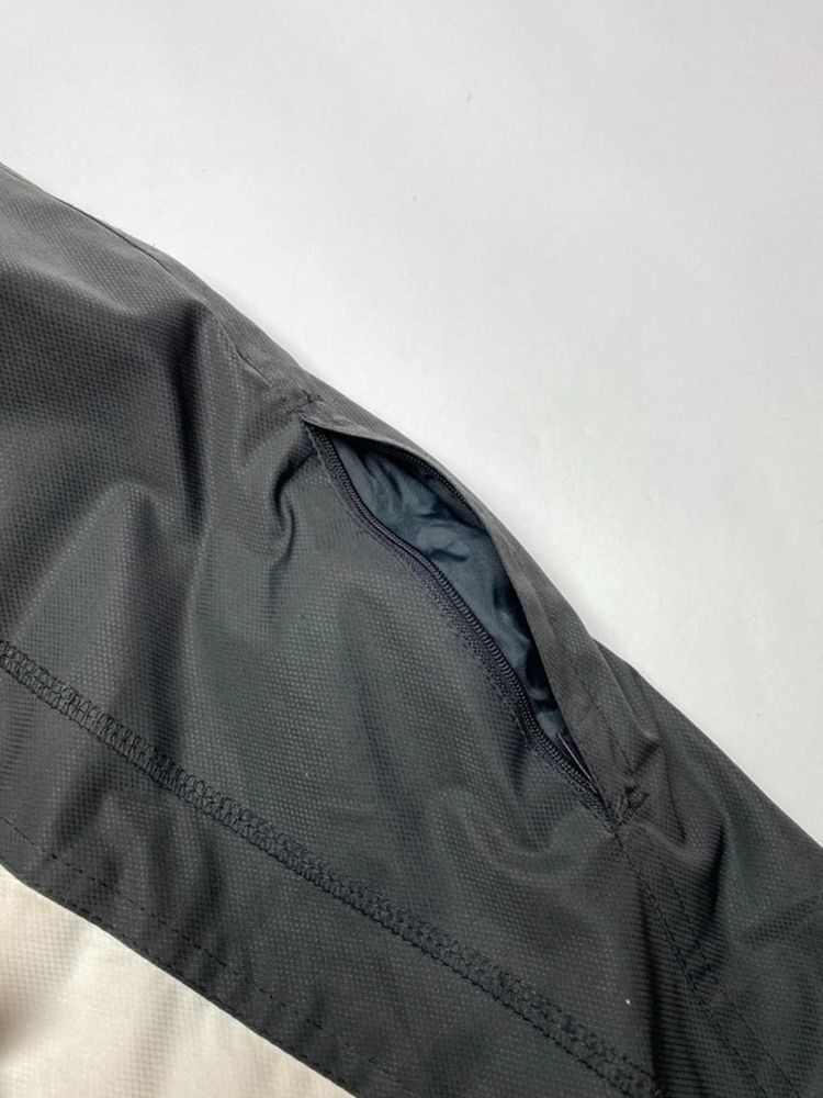 Umbro Black & Silver Hooded Winter Jacket (Men’s XL) obraz 11