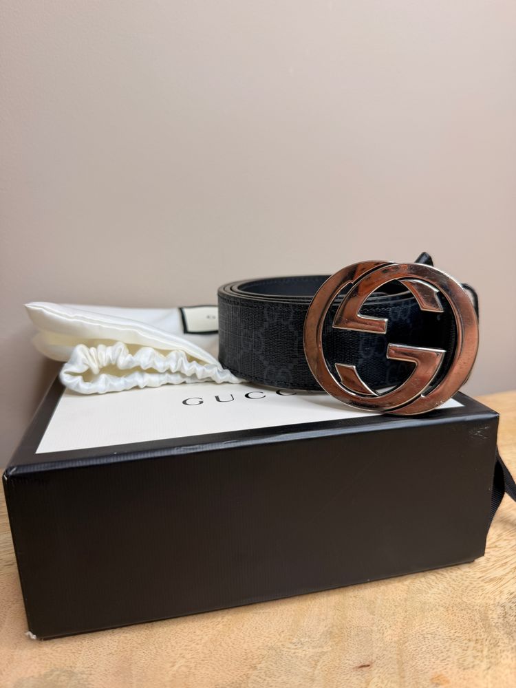Gucci Black Belt With Silver Gg Buckle image 3