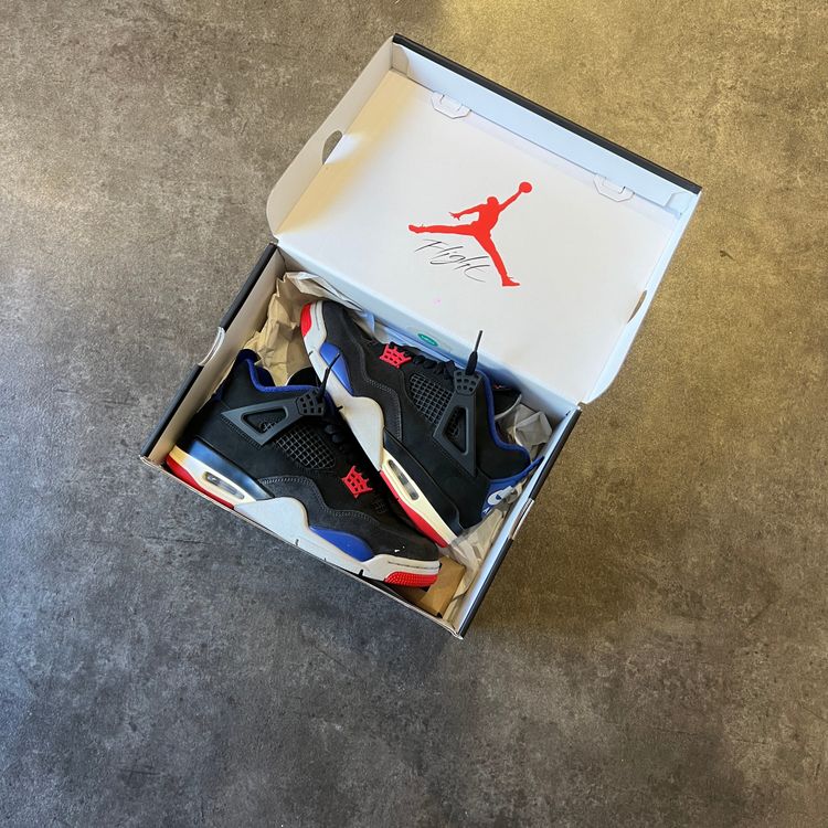 Jordan 4 Retro Rare Air (Gold Lettering) Taglia 42 (Usato)