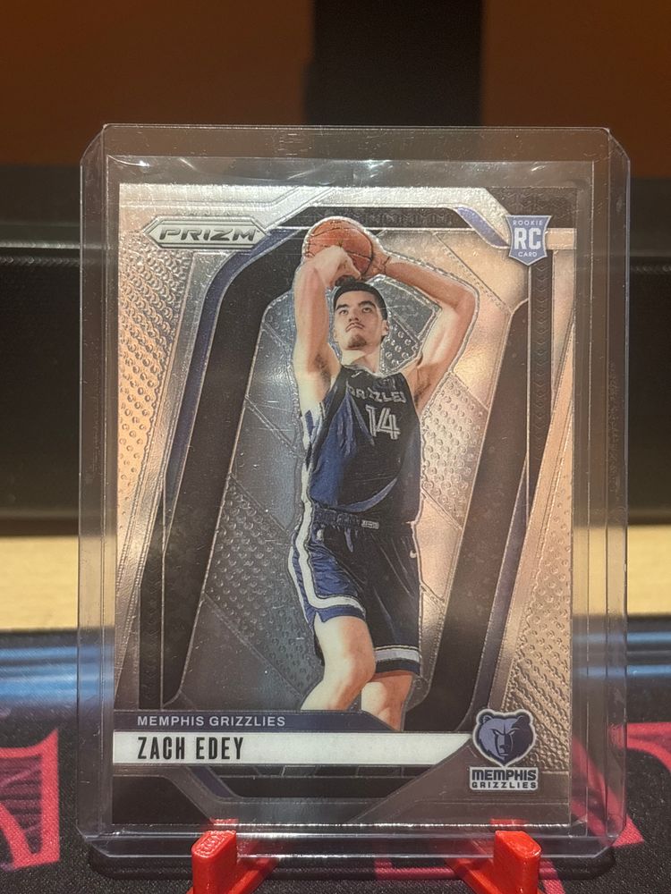 Memphis Grizzlies Zach Edey Basketball Trading Card