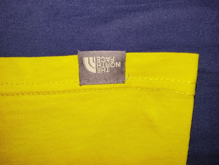 Immagine di The North Face Yellow Men'S T-Shirt 4