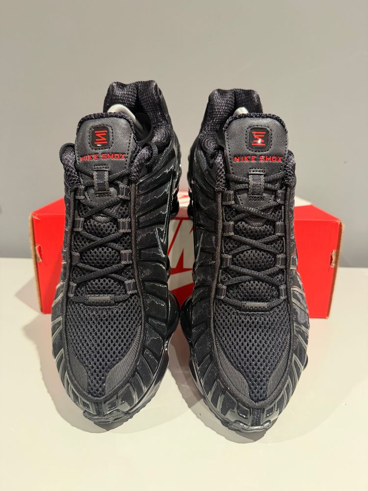 Immagine di Nike Shox TL Black Max Orange UK 8  3