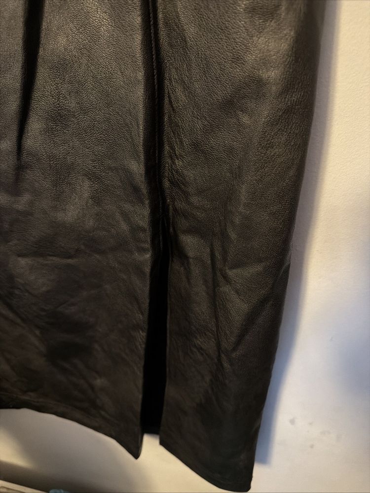 Spanx Faux Leather Like Black Midi Skirt Large BNWT 16-18 imagen 6