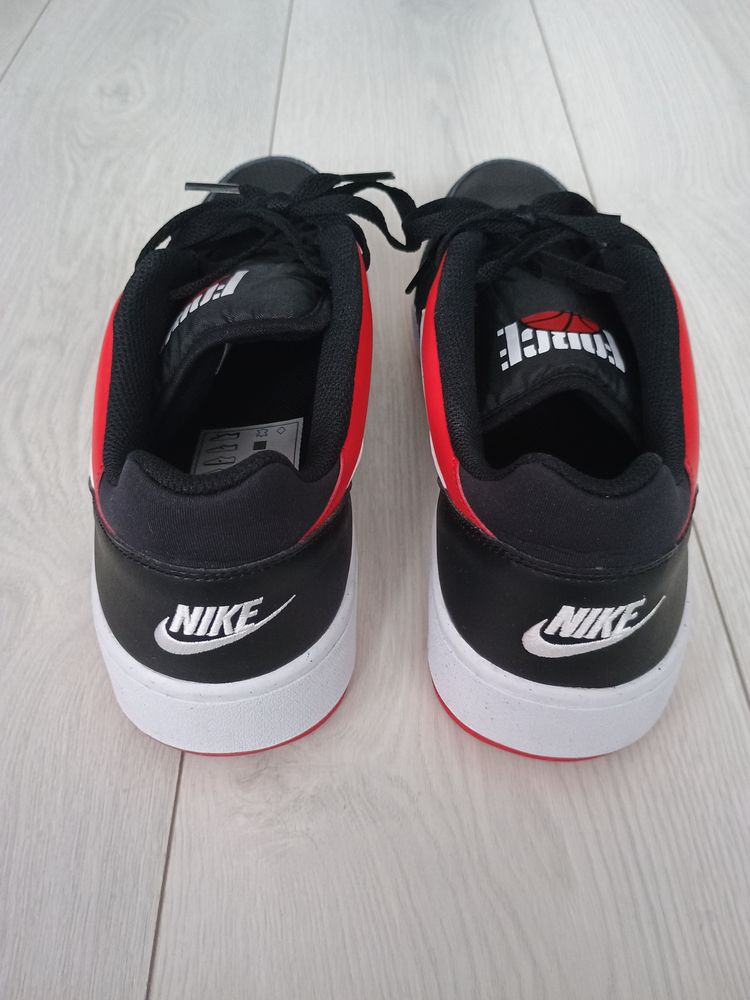 Nike Full Force 6