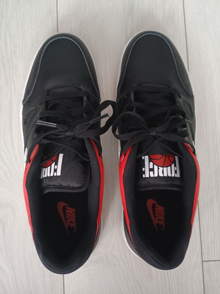 Nike  Full Force 5