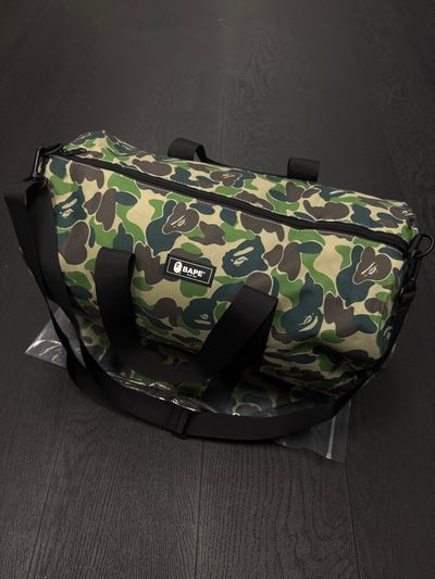 Bape Camo Duffle Bag With Strap (£90+ bag)