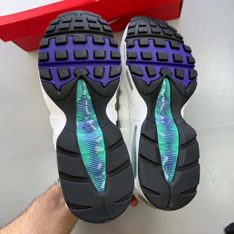 Nike Air Max 95 Size UK 7.5 OG Big Bubble Grape White Grey Trainers HJ5996-100 image 9