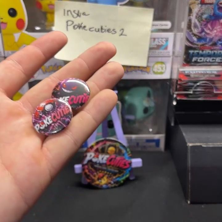 Other 50p small badge product image