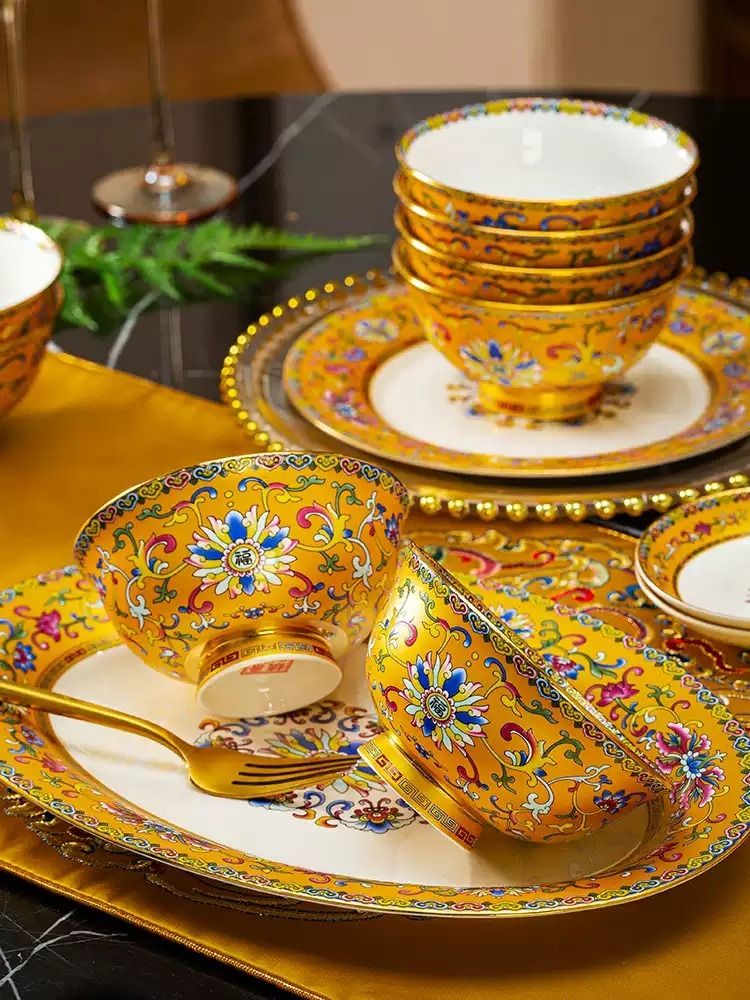 Immagine di Yellow Floral Ceramic Dinnerware Set 4