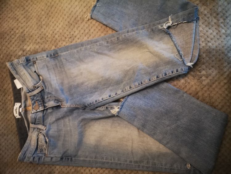 Nudie Jeans Light Blue Ripped Jeans product image