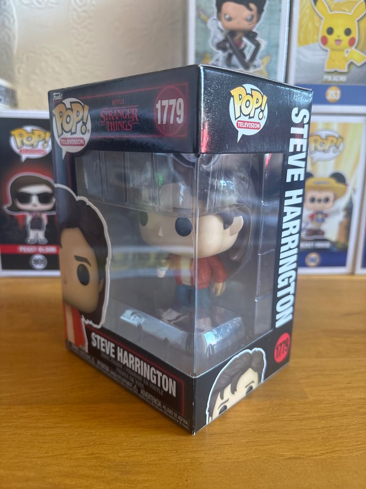 Funko Pop! Television Steve Harrington Vinyl Figure 2